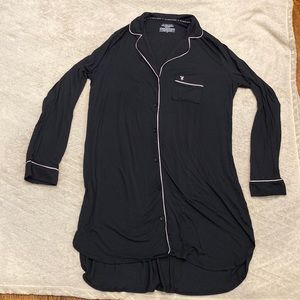 Victoria’s Secret women’s nightgown size L